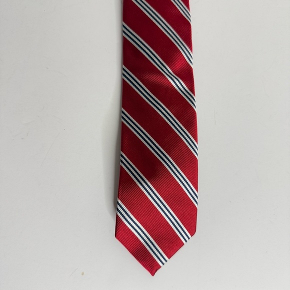 Brooks Brother Classic Red Striped Men's Tie - Picture 3 of 6